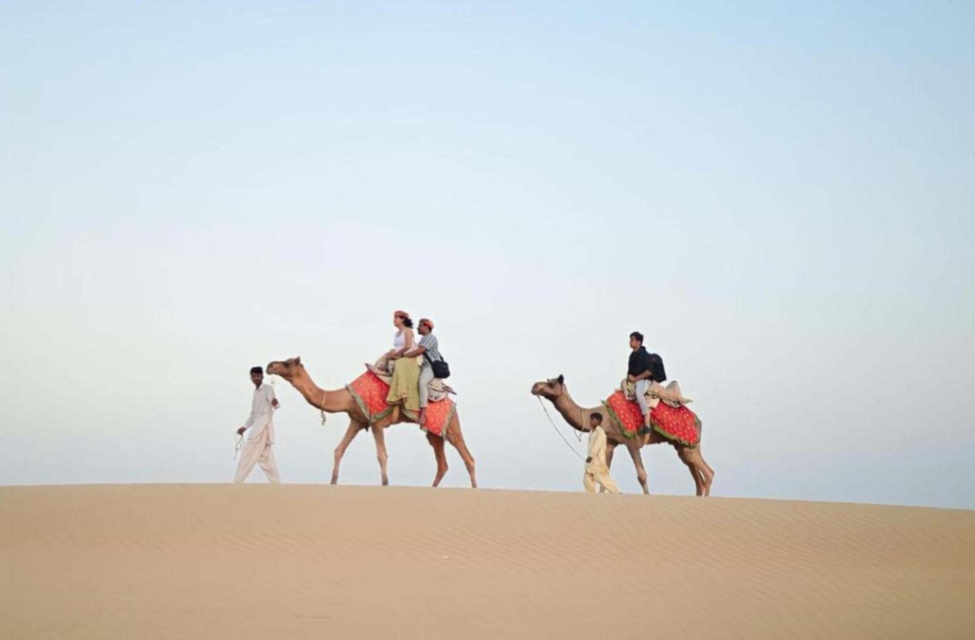 Hotel Ozaki Heritage Jaisalmer Buitenkant foto